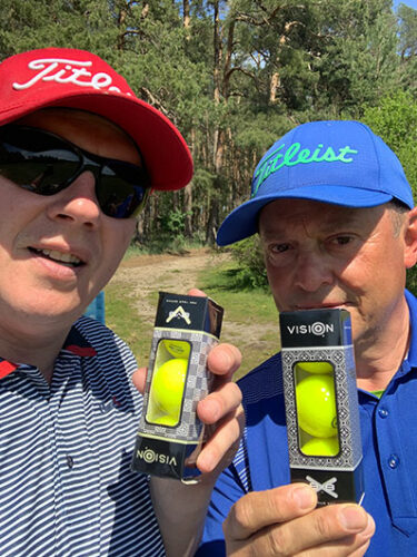 Golfbälle im Test Vision Pro Tour V und X UVee® Yellow Frank Werner rechts